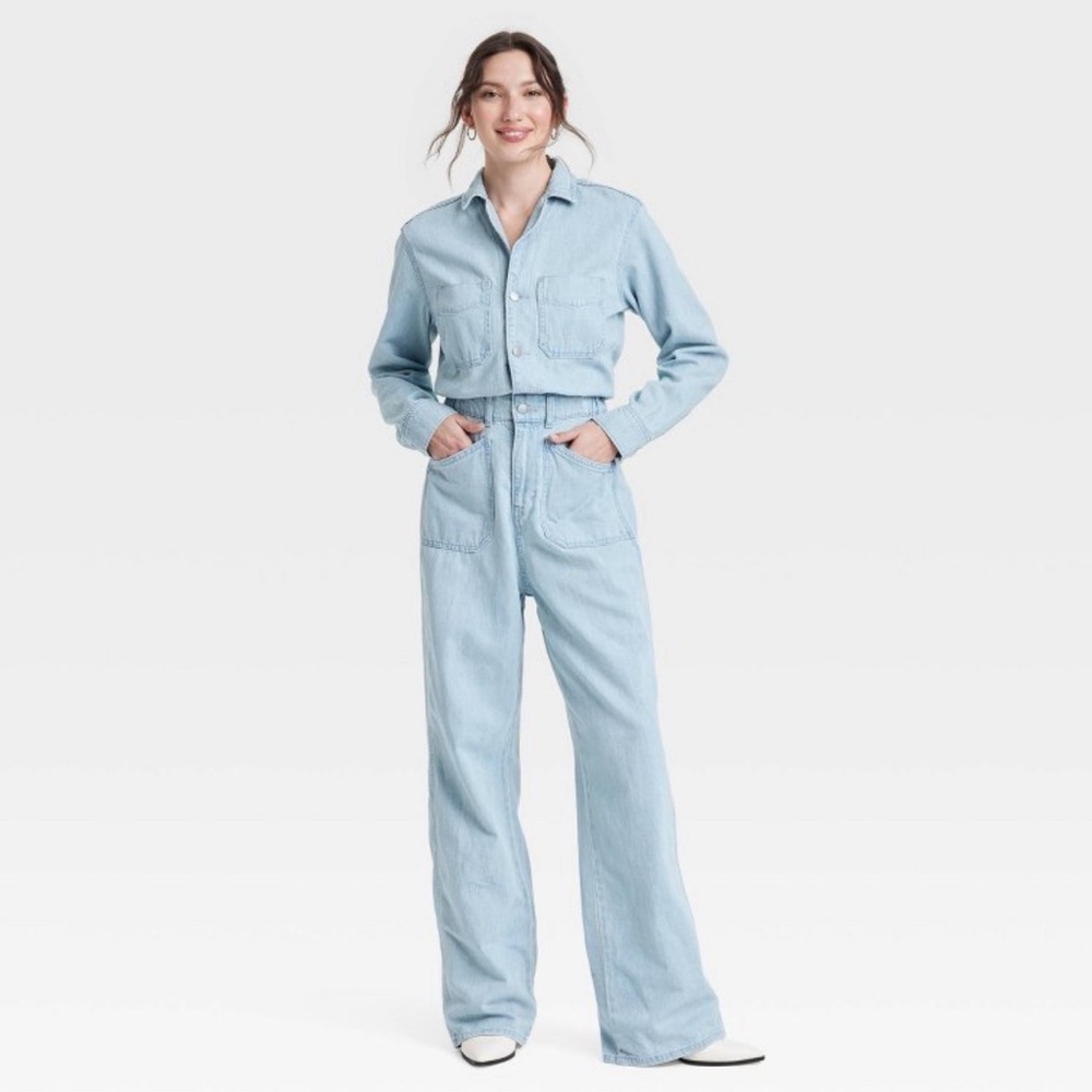 Universal Thread Women’s Denim Baggy Jumpsuit Light Wash 00